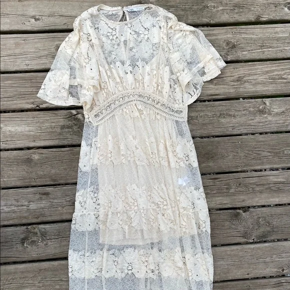 zara white embroidered maxi dress Lillian Non Returnable – Girl In Mind main image 0